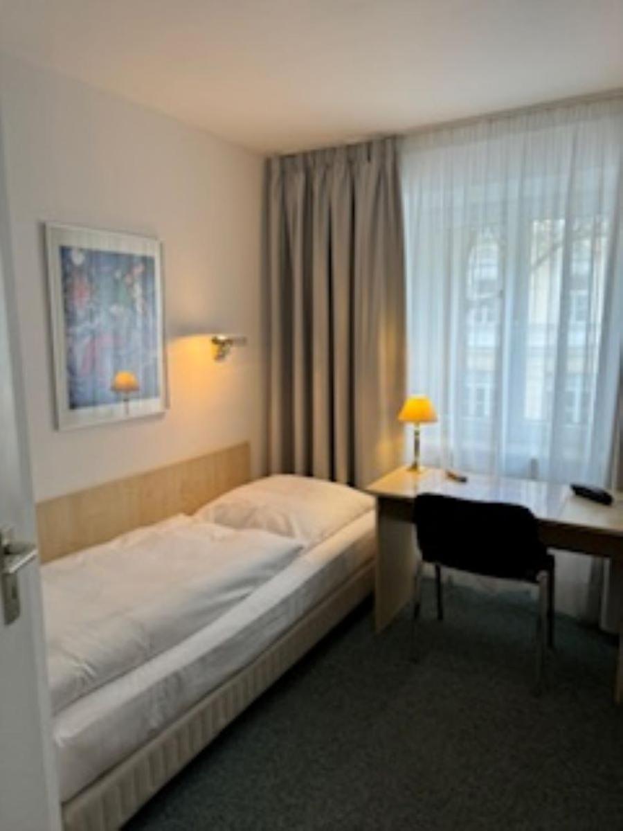 Hotel Occam 3*